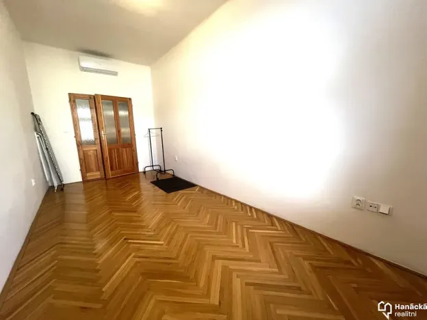 Pronájem bytu 3+1, Olomouc, Dolní náměstí, 94 m2