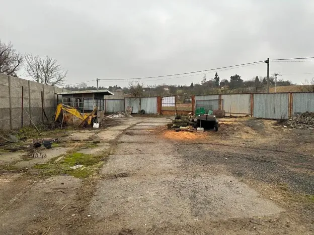 Prodej komerčního pozemku, Klobouky u Brna, Nádražní, 2124 m2