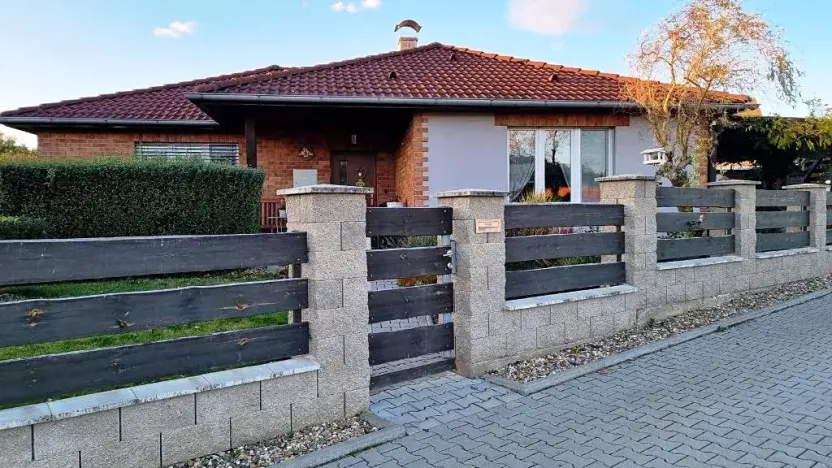 Prodej rodinného domu, Úholičky, Bezejmenná, 88 m2