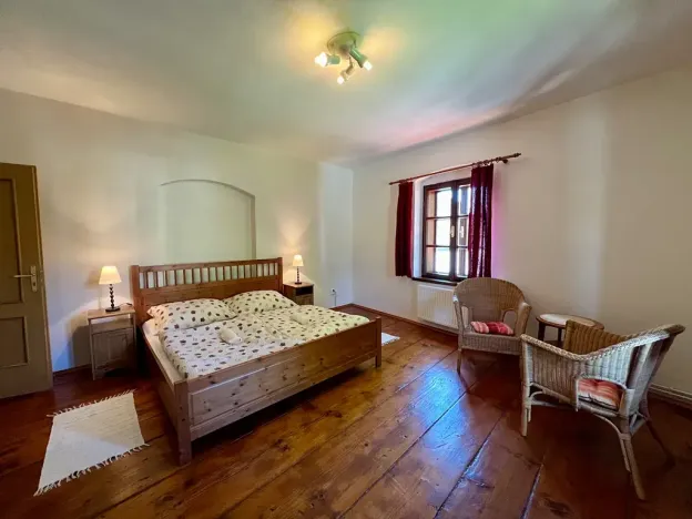 Prodej ubytování, Zlatá Koruna, 500 m2