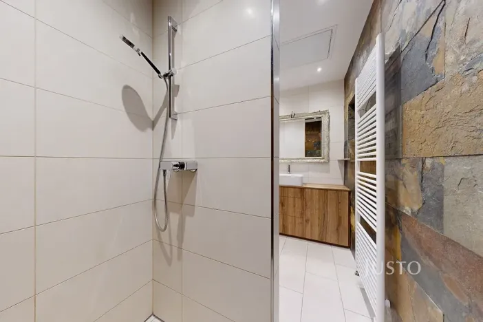 Prodej bytu 3+1, České Budějovice, Karla IV., 109 m2