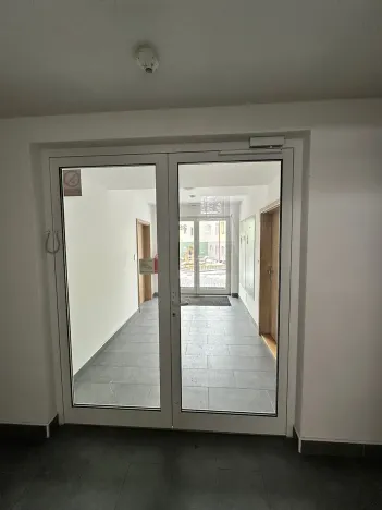 Pronájem bytu 1+kk, Děčín, Na Slatinách, 38 m2