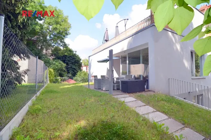 Pronájem bytu 5+kk, Praha - Bubeneč, Wolkerova, 115 m2