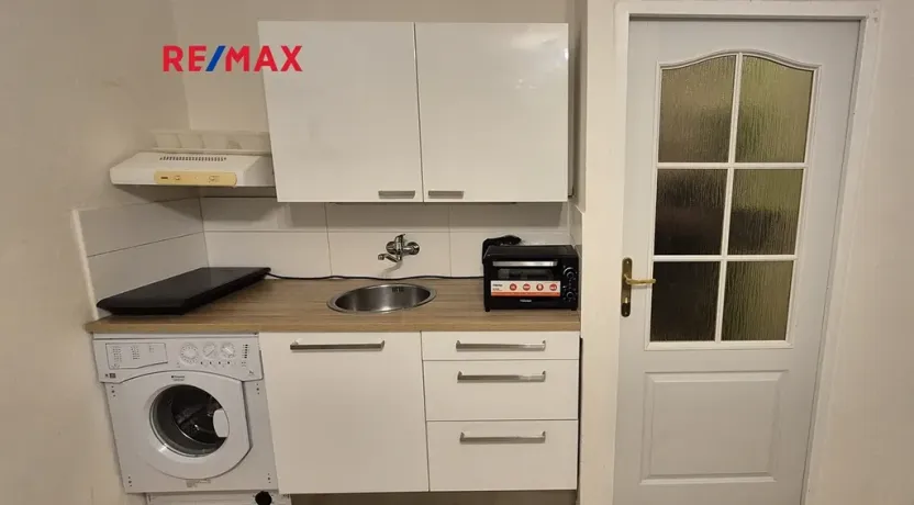 Prodej bytu 1+kk, Praha - Braník, Vavřenova, 28 m2