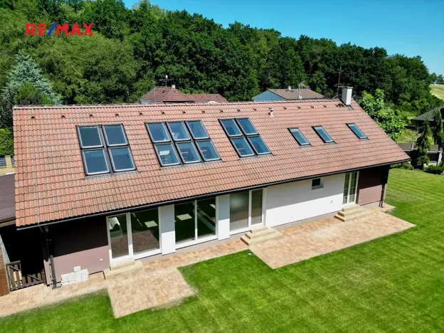 Prodej rodinného domu, Pětihosty, 200 m2