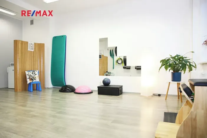 Pronájem komerční nemovitosti, Praha - Smíchov, Ostrovského, 30 m2