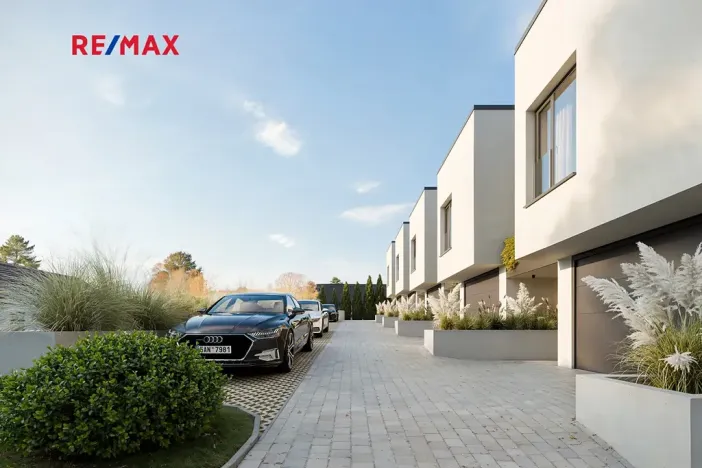 Prodej bytu 4+kk, Praha - Zbraslav, Na Baních, 137 m2