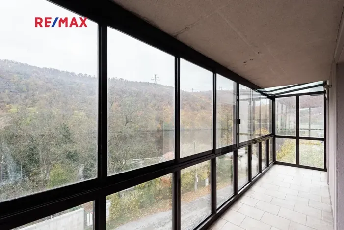 Prodej komerční nemovitosti, Měchenice, Hlavní, 330 m2