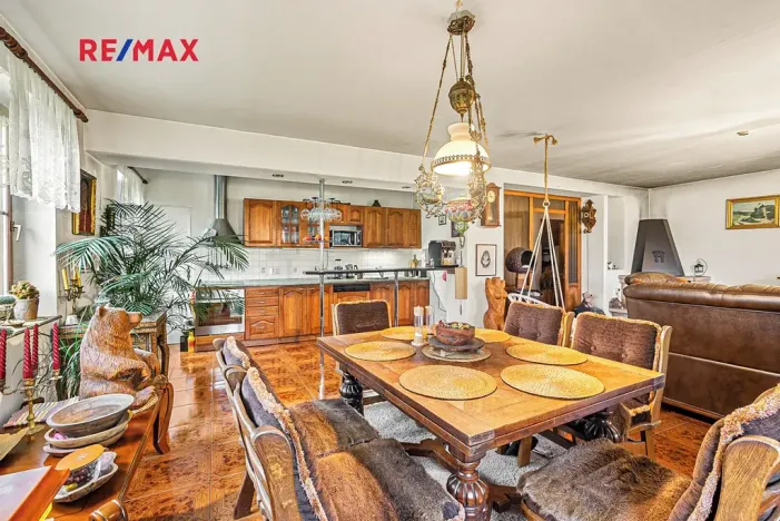 Prodej komerční nemovitosti, Horní Libchava, 555 m2