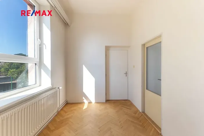 Prodej rodinného domu, Jaroměř, Husova, 700 m2