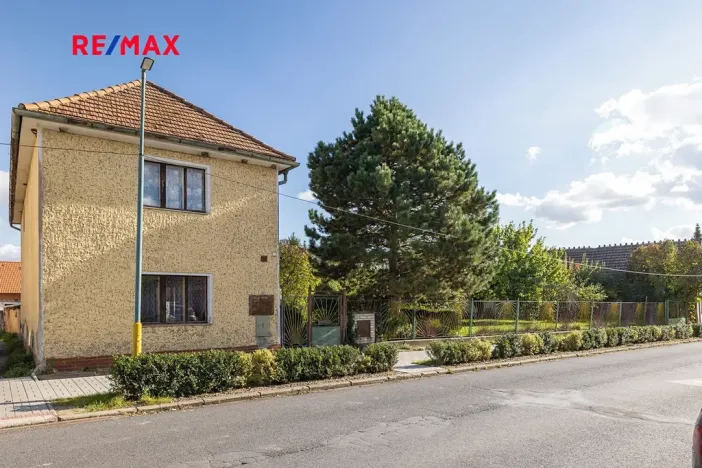 Prodej pozemku pro bydlení, Kostomlaty pod Řípem, 841 m2