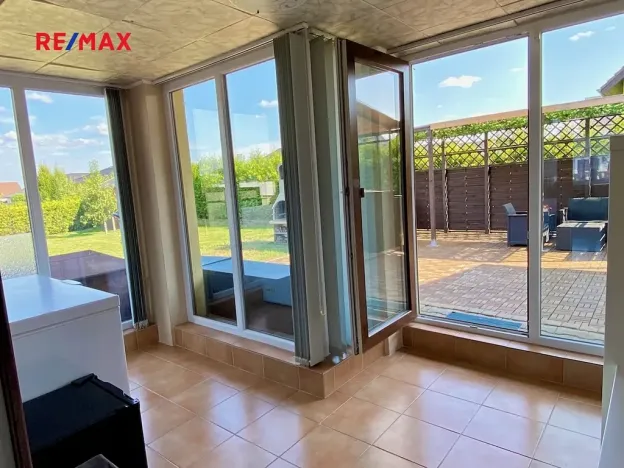 Prodej rodinného domu, Křenice, K Aleji, 166 m2