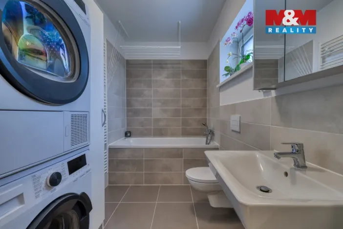 Prodej bytu 2+kk, Zbůch, K Újezdu, 47 m2