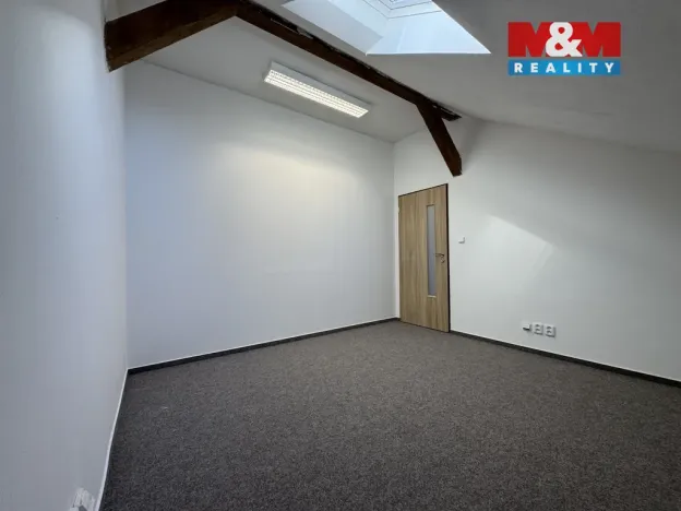 Pronájem kanceláře, Bechyně, Písecká, 34 m2