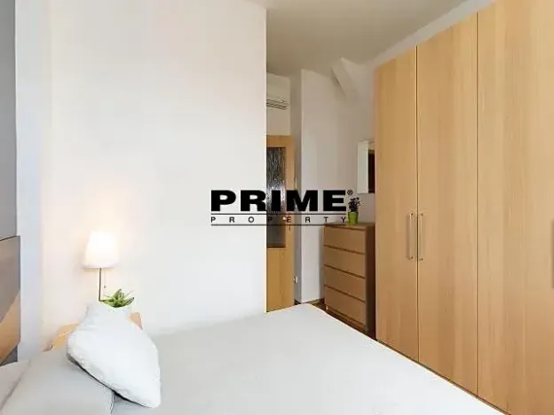 Pronájem bytu 2+kk, Praha - Vinohrady, Na Kozačce, 42 m2