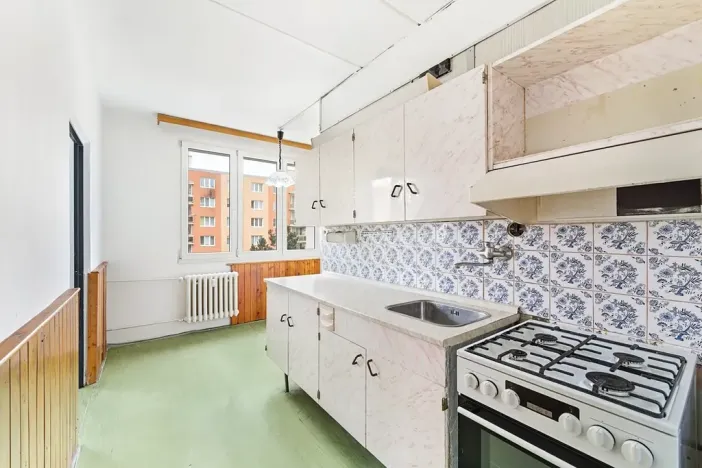 Prodej bytu 2+1, Praha - Kamýk, Zárubova, 58 m2