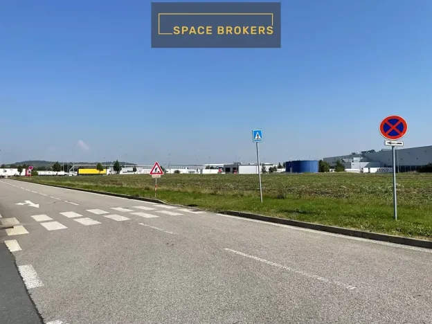 Prodej komerčního pozemku, Postřižín, 12962 m2