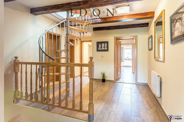 Pronájem rodinného domu, Třinec, 360 m2