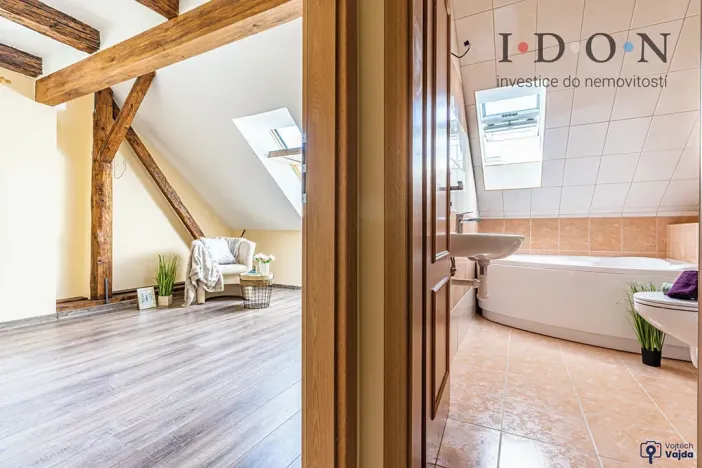 Prodej komerční nemovitosti, Třinec, 650 m2