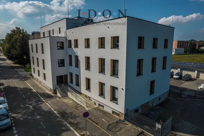 Pronájem kanceláře, Frýdek-Místek, Riegrova, 212 m2