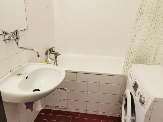 Pronájem bytu 3+1, Praha, Proutěná, 72 m2