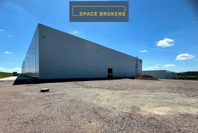 Pronájem skladu, Kvasiny, 2000 m2