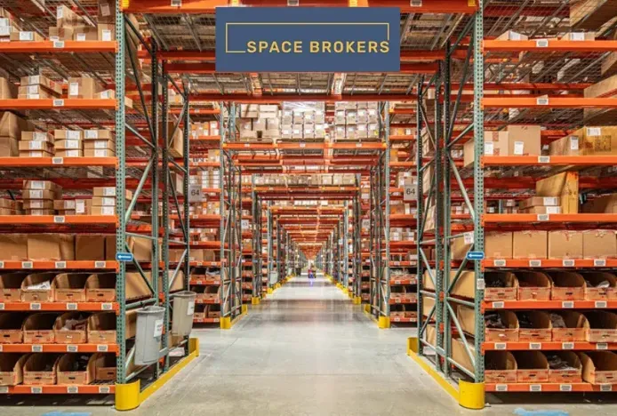 Pronájem skladu, Ostředek, 4540 m2