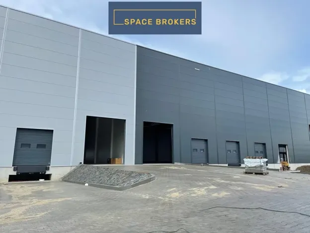 Pronájem skladu, Hustopeče, 4320 m2