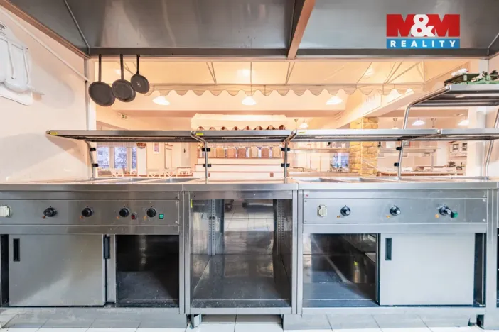 Pronájem restaurace, Praha - Žižkov, Roháčova, 616 m2