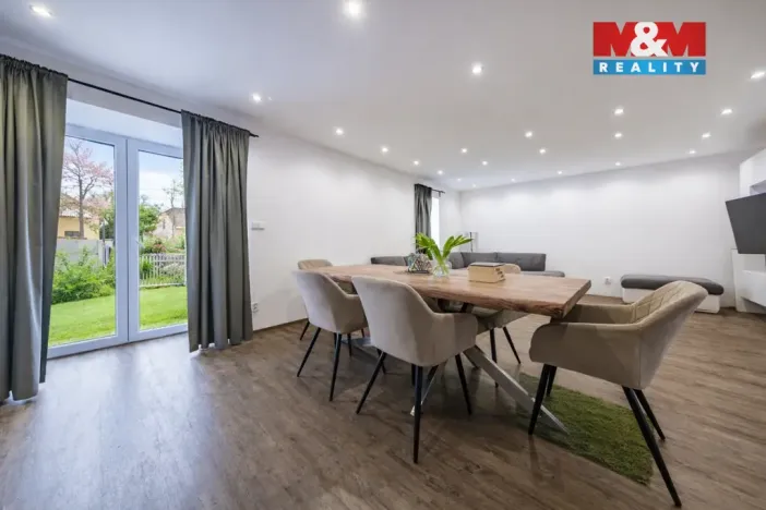 Prodej rodinného domu, Oleška - Krymlov, 250 m2