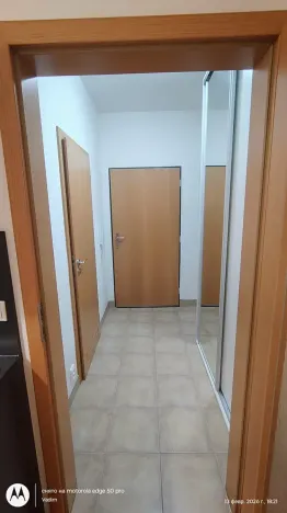 Pronájem bytu 1+kk, Praha - Košíře, Pod Kavalírkou, 32 m2