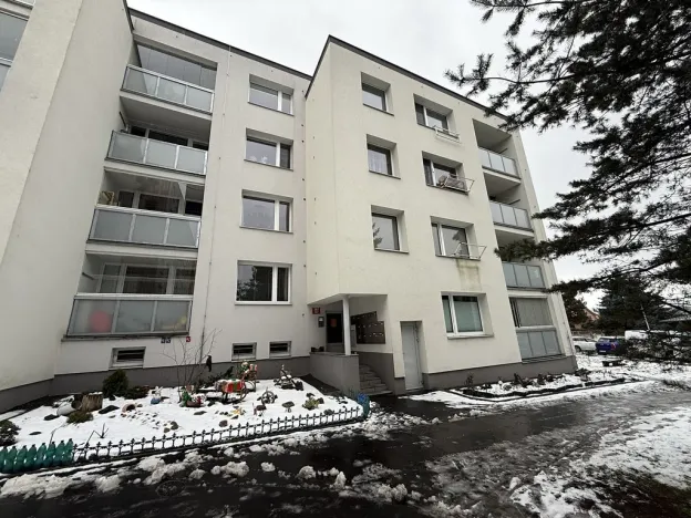 Pronájem bytu 1+kk, Praha - Zbraslav, Tunelářů, 30 m2