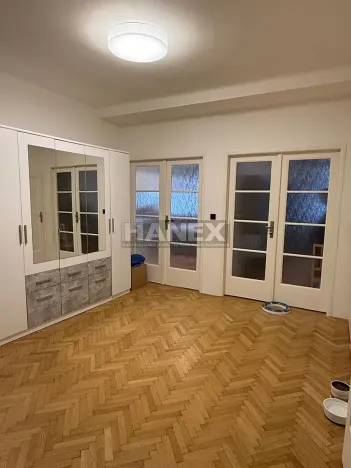 Prodej bytu 3+1, Praha - Vinohrady, Lucemburská, 82 m2