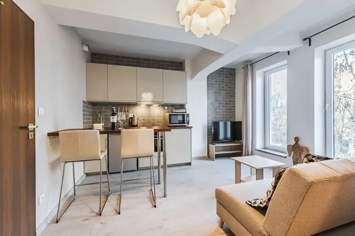 Pronájem bytu 1+kk, Praha - Holešovice, Jankovcova, 33 m2