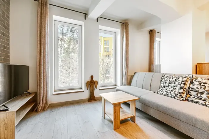 Pronájem bytu 1+kk, Praha - Holešovice, Jankovcova, 33 m2