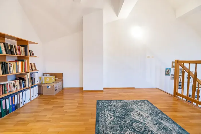 Pronájem bytu 3+kk, Beroun, Náměstí Joachima Barranda, 81 m2