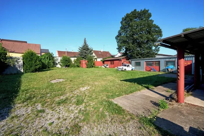 Prodej obchodního prostoru, Kladno, Vrapická, 1614 m2