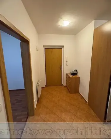 Pronájem bytu 2+kk, Praha - Černý Most, Půdova, 59 m2