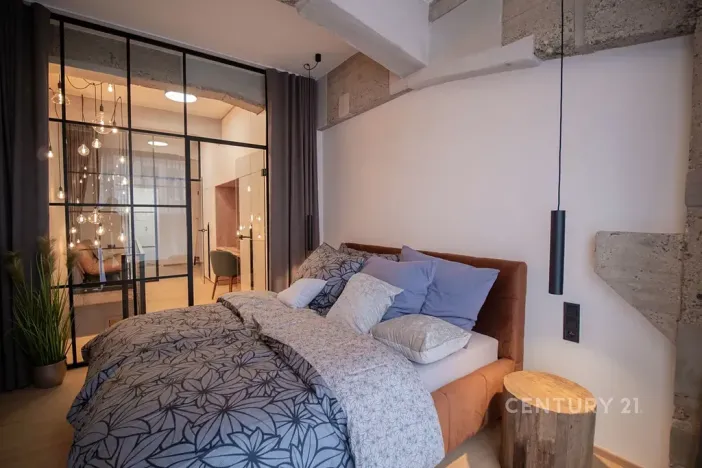 Prodej bytu 2+1, Praha - Vysočany, Kolbenova, 66 m2