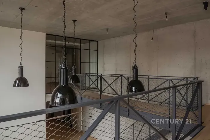 Prodej atypického bytu, Praha - Vysočany, Kolbenova, 181 m2