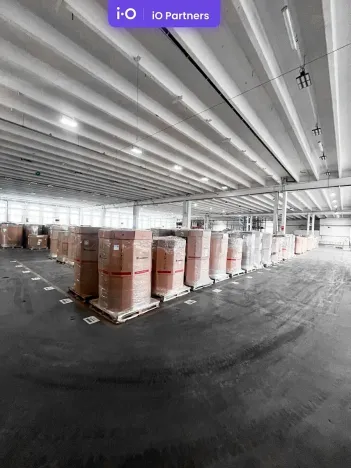 Pronájem skladu, Liberec, Bánskobystrická, 6000 m2