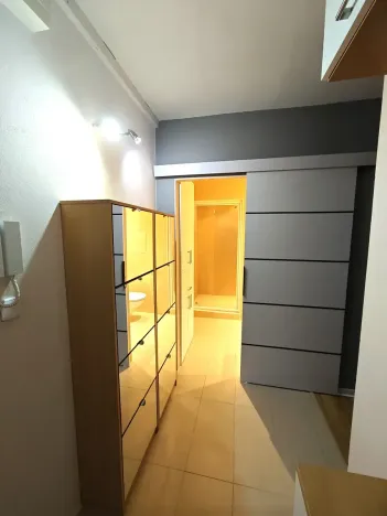 Pronájem bytu 1+kk, Praha - Braník, Jílovská, 41 m2