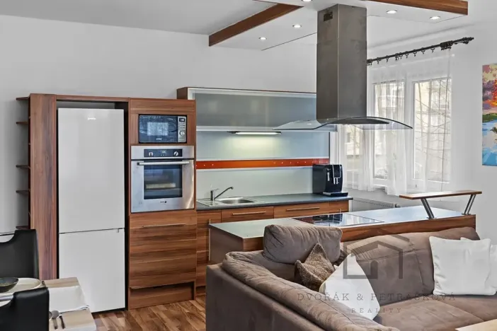 Prodej bytu 3+kk, Praha - Čakovice, Hakenova, 65 m2