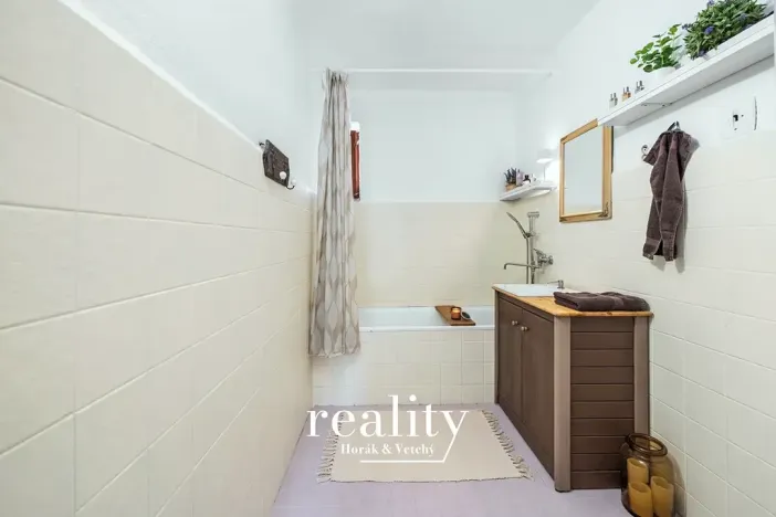 Prodej rodinného domu, Štítary, 202 m2