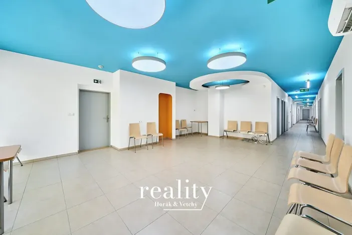 Pronájem kanceláře, Znojmo, Jarošova, 17 m2