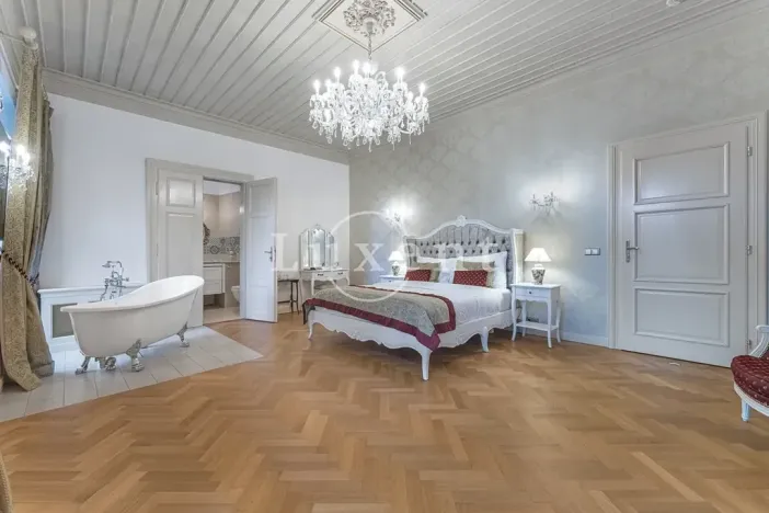 Prodej domu, Trnová, 1585 m2