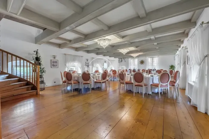 Prodej domu, Trnová, 1585 m2