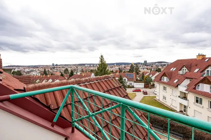 Prodej bytu 1+kk, Brno, Högrova, 37 m2