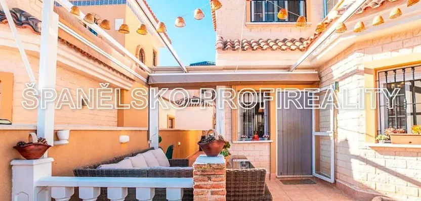 Prodej rodinného domu, Guardamar del Segura, Španělsko, 88 m2