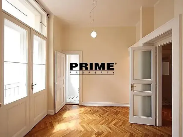 Pronájem bytu 4+1, Praha - Staré Město, Pařížská, 151 m2